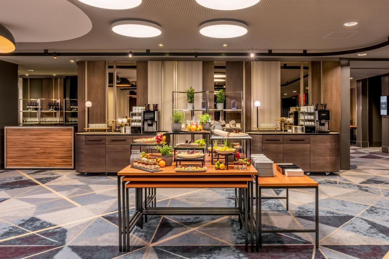 פרנקפורט Frankfurt Marriott Hotel מראה חיצוני תמונה The lounge at the airport