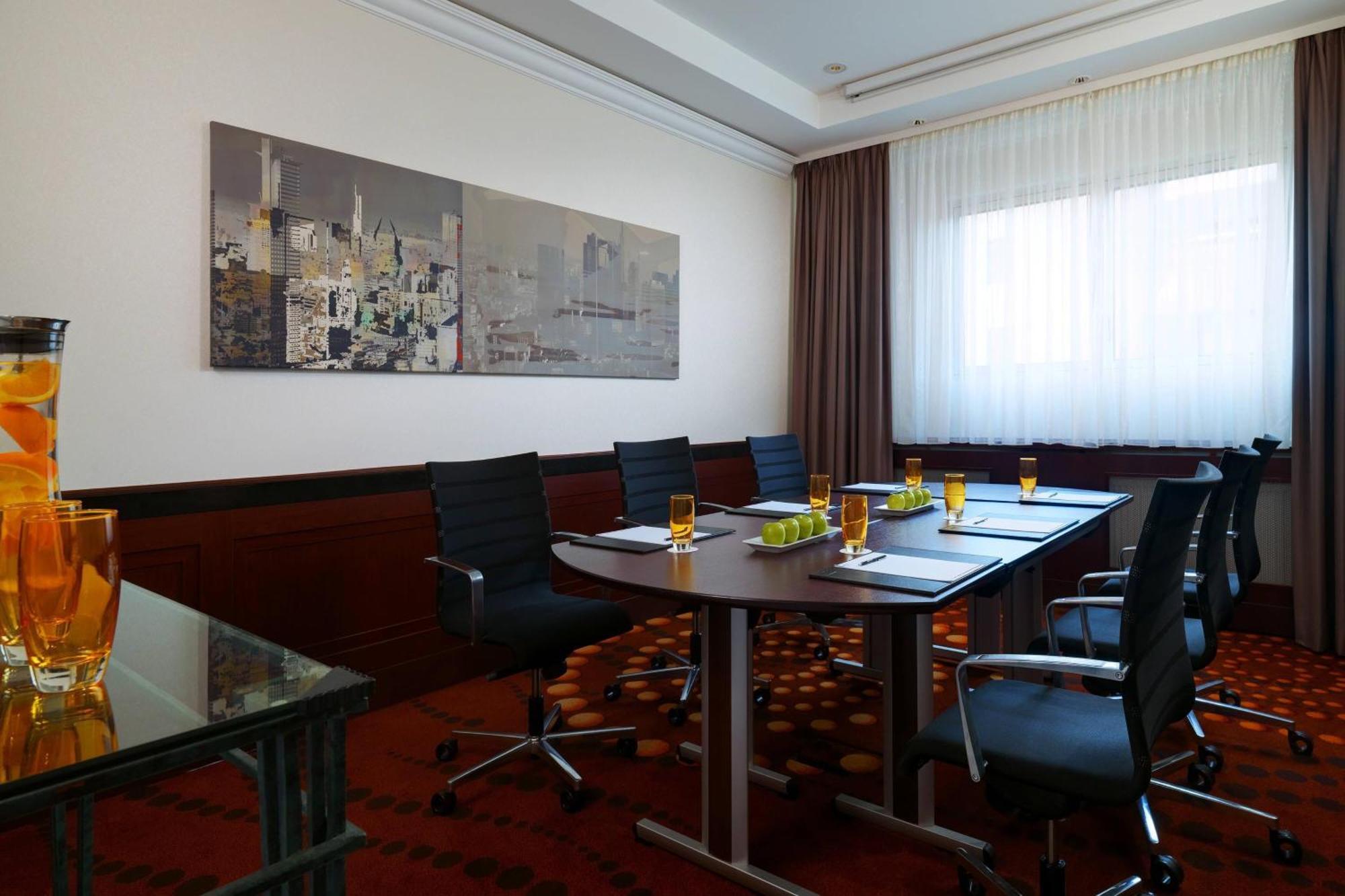פרנקפורט Frankfurt Marriott Hotel מראה חיצוני תמונה Meeting room
