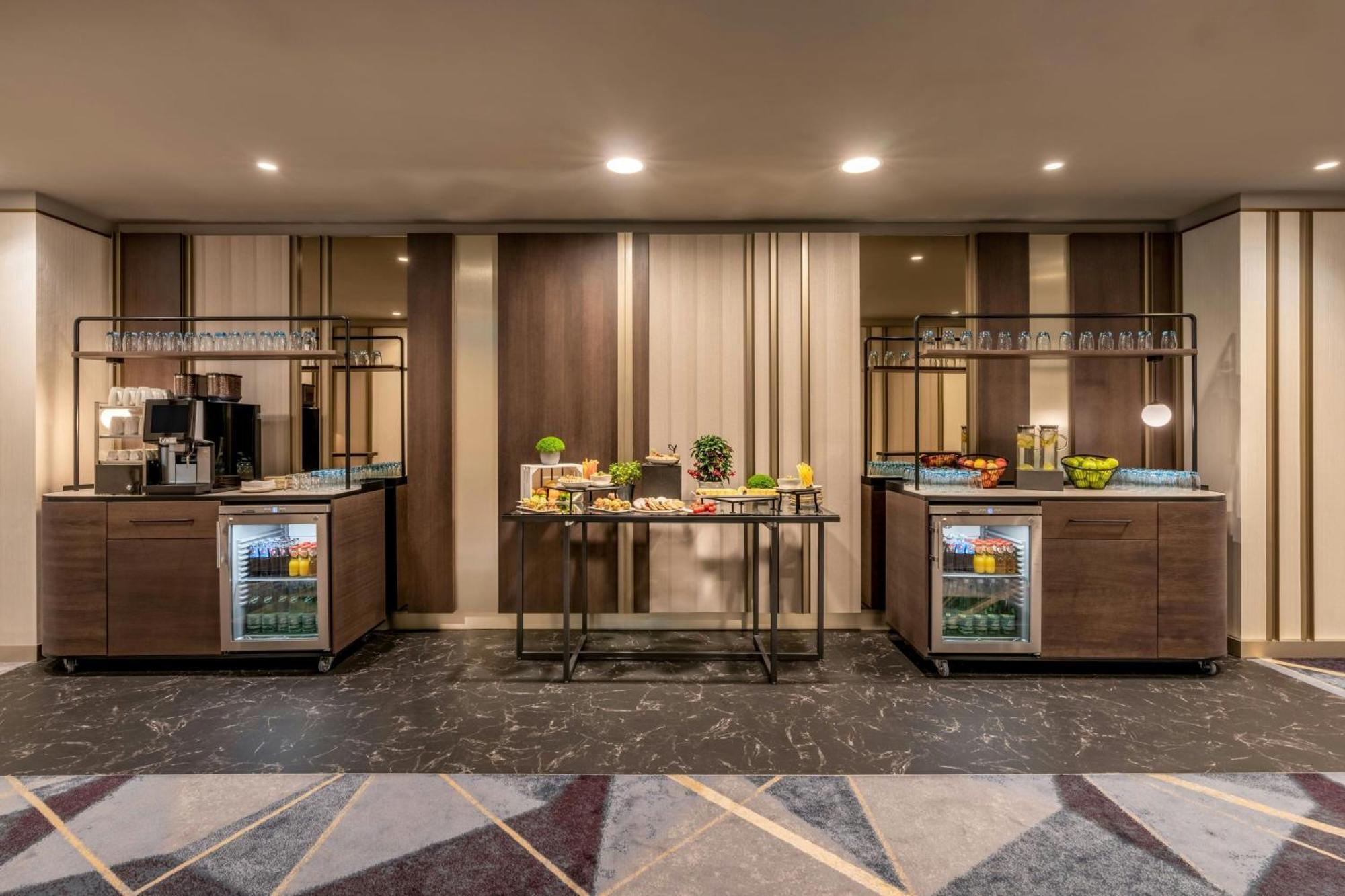 פרנקפורט Frankfurt Marriott Hotel מראה חיצוני תמונה The Coffee Bar